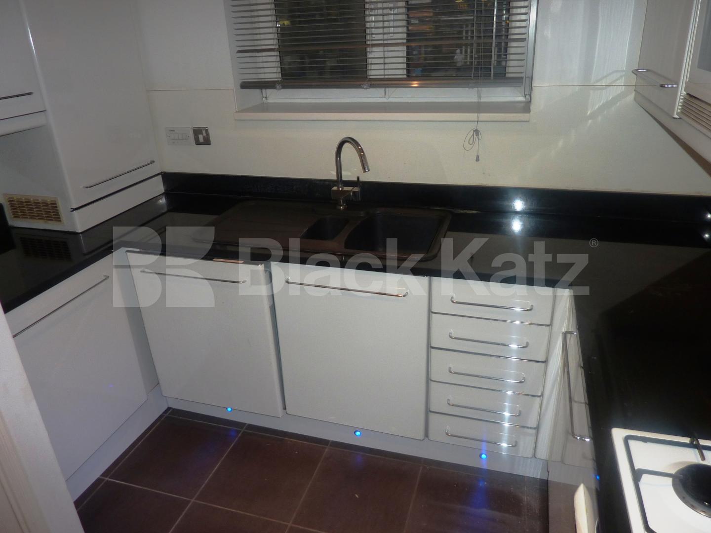 			NEW INSTRUCTION!, 1 Bedroom, 1 bath, 1 reception Flat			 Admiral Walk, MAIDA VALE